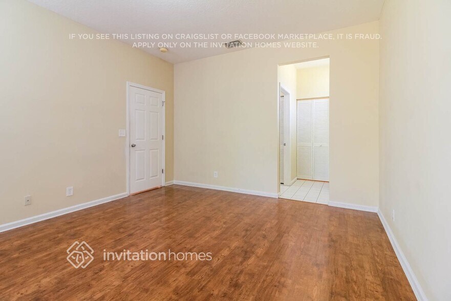 Building Photo - 1324 Fishers Pl