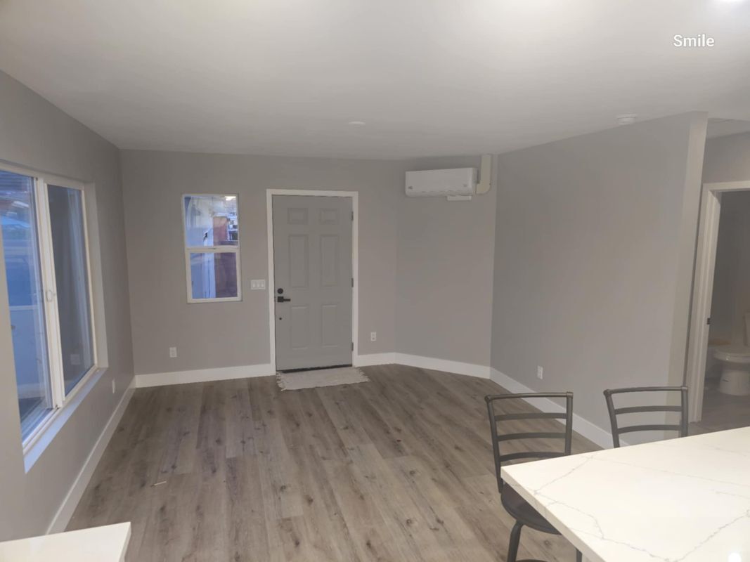 Building Photo - 1005 W Hollowell St