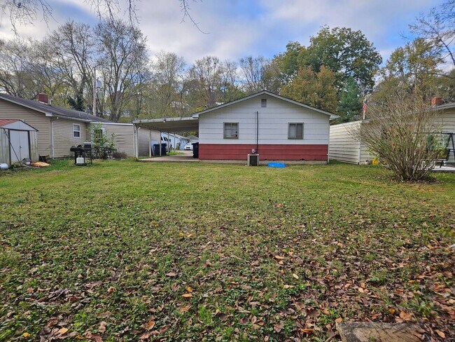 Building Photo - Single Family Rental Home - 2BR-1BA - New ...