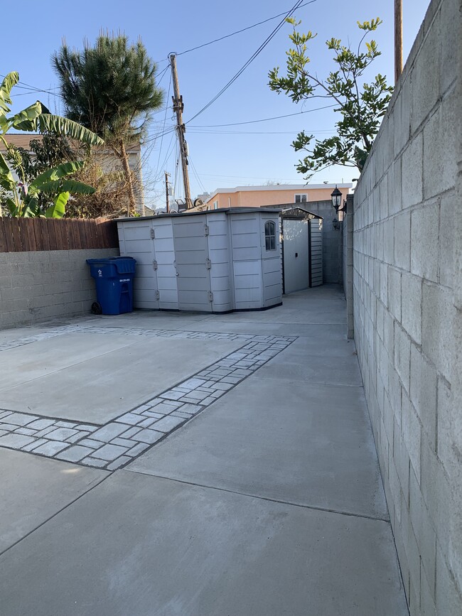 Storage shed behind garage - 2600 W Ramona Rd