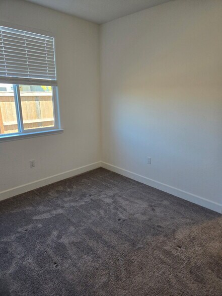 Building Photo - 10723 Bullock Ct
