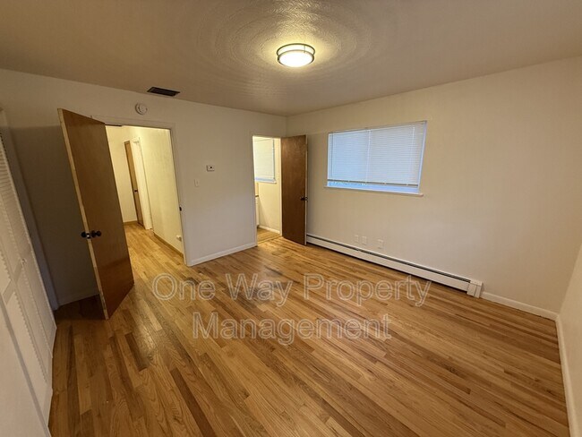 Building Photo - 2156 19th Ave