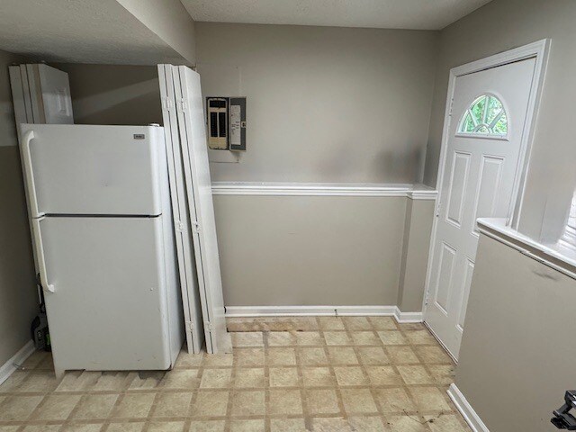Building Photo - 3209 Joanne Dr