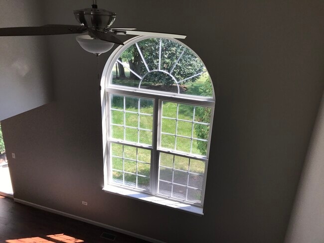 Building Photo - 538 Mallard Ln