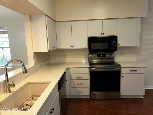 Building Photo - 6160 Chambore Ct