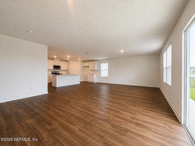 Building Photo - 350 Ardila Cir