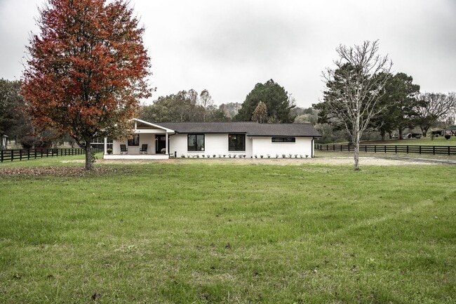 Building Photo - Hillsboro - Renovated Home for Lease