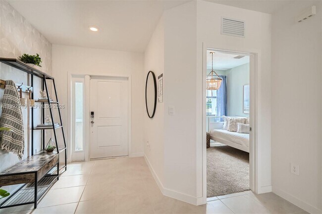 Building Photo - 359 NE 16th St