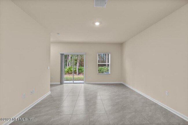 Building Photo - 279 Talulla Trl