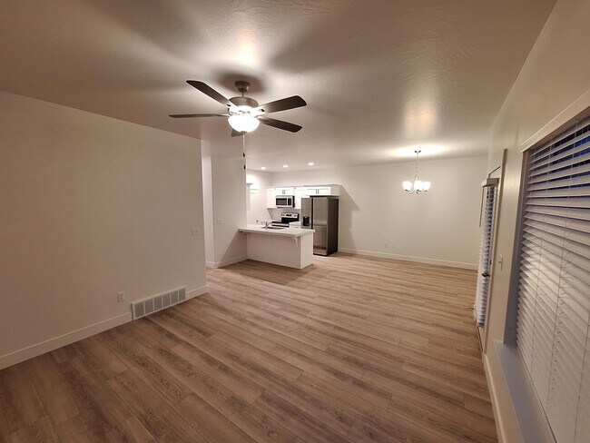 Building Photo - 5116 Rustic Patch Rd