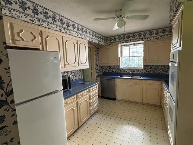 Building Photo - 328 Ridge Crest Dr