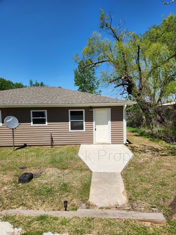 Building Photo - 15402 Co Rd 1501