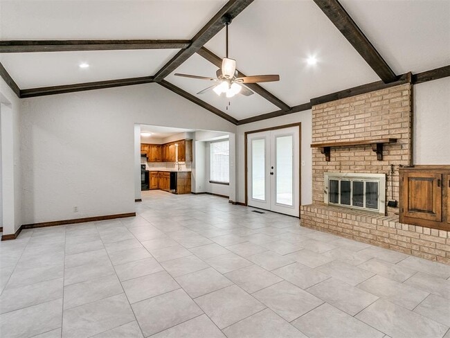 Building Photo - 1213 Westbrooke Terrace