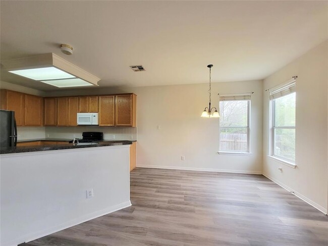 Building Photo - 6708 Kilt Ct