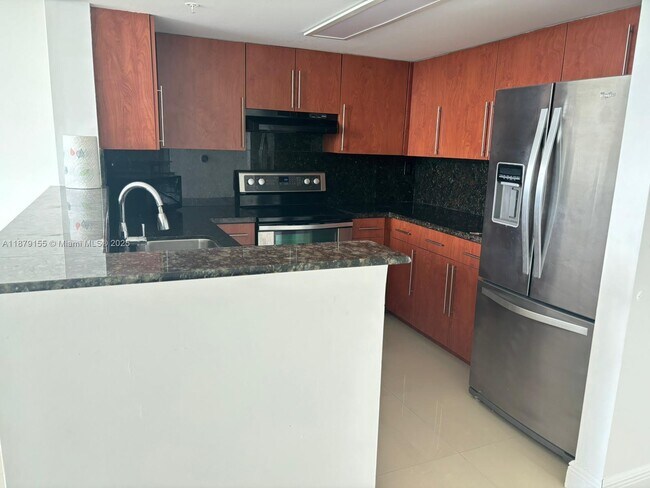 Building Photo - 3000 Coral Wy