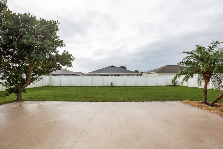 Building Photo - 7890 Princeton Manor Cir