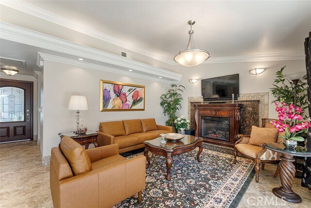 Building Photo - 14022 Elmbrook Dr