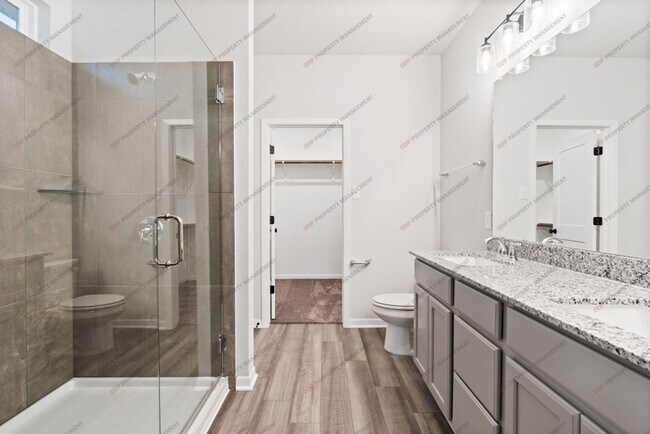 Building Photo - 2808 Fox River Dr