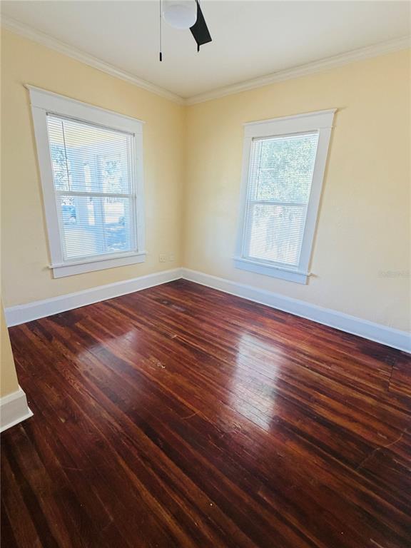 Building Photo - 1310 9th Ave N