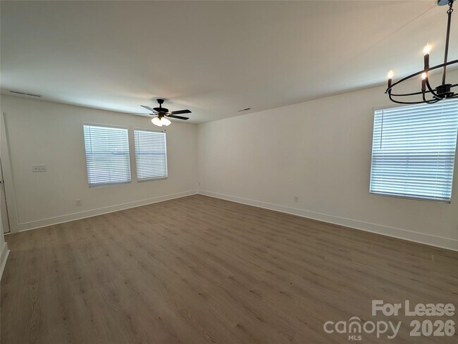 Building Photo - 1413 Arden Ave