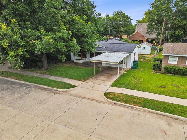 Building Photo - 5805 Tracyne Dr