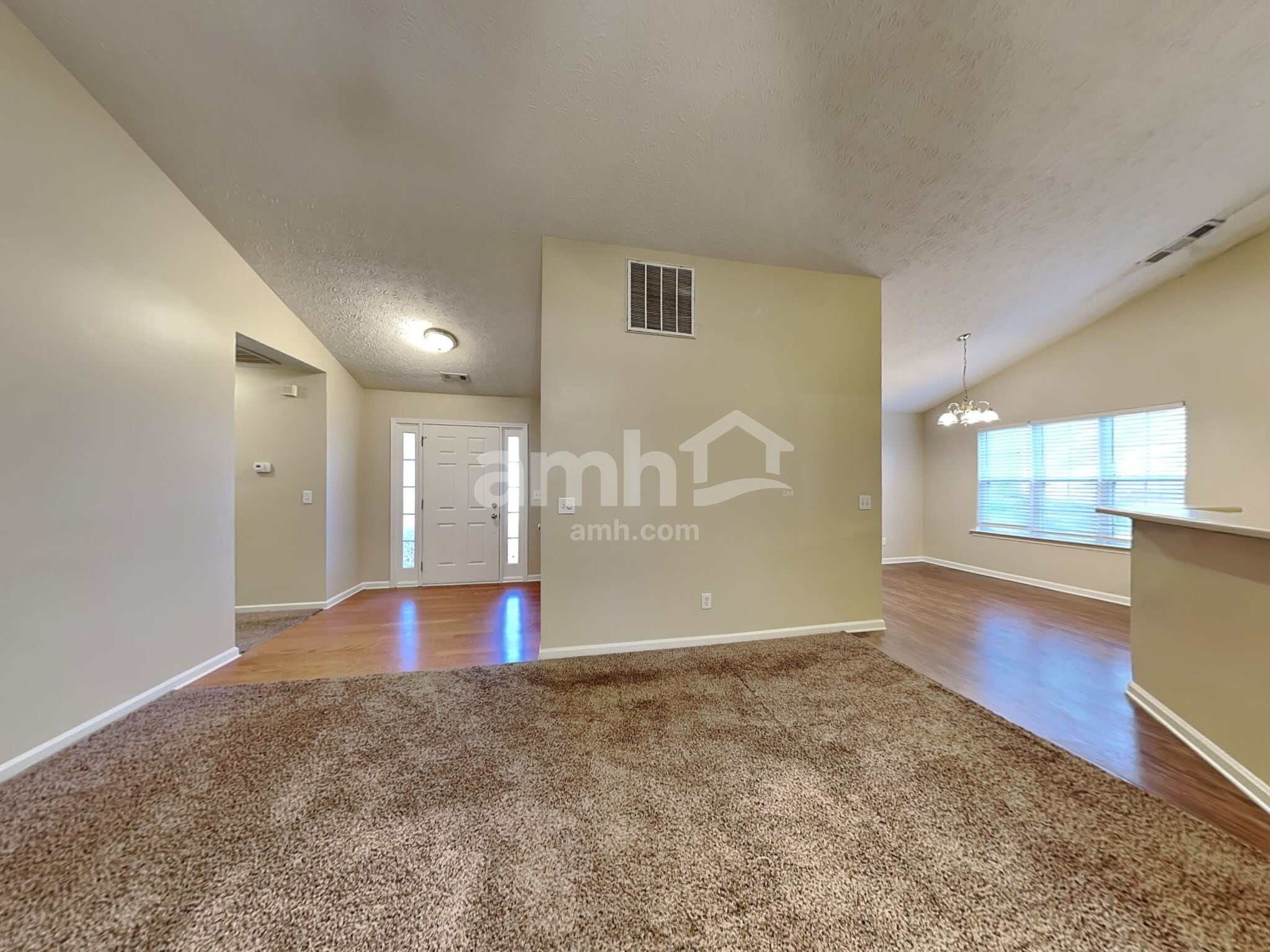 Building Photo - 5455 Yellow Pine Dr