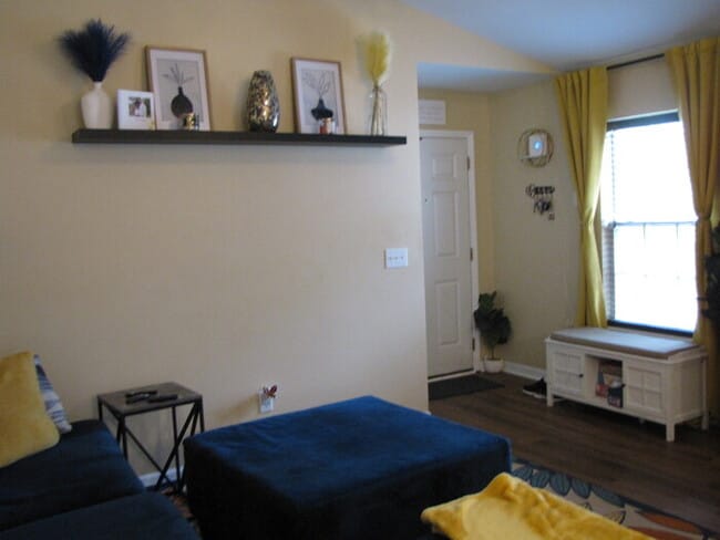 Building Photo - 8 Evanwald Ct