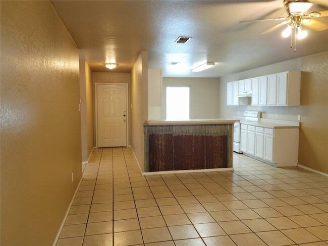 Building Photo - 2782 Batey Rd