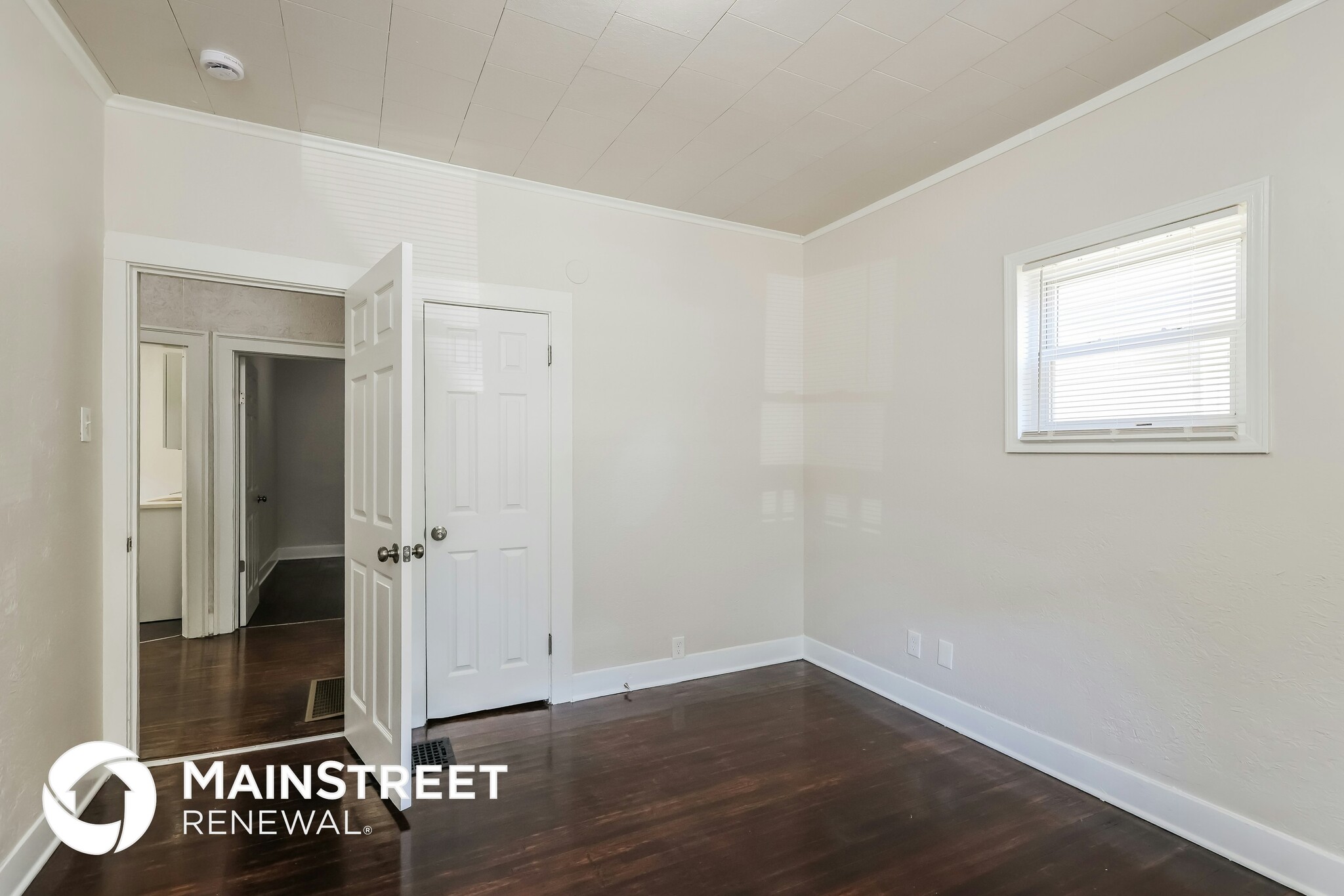 Building Photo - 110 S 41st St