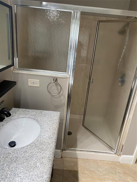 Building Photo - 767 Stanton Dr