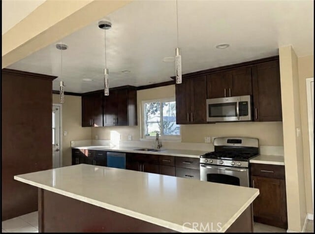 Building Photo - 10002 St Stephen Cir