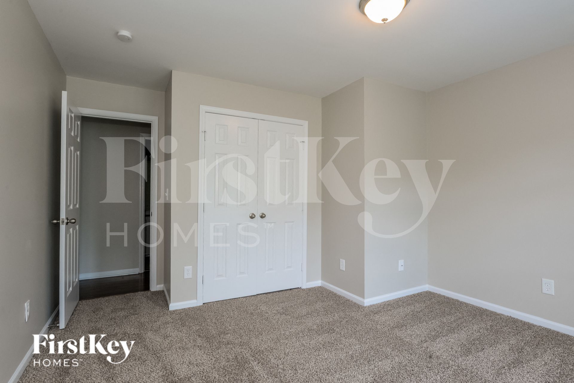 Building Photo - 13622 Edgetree Dr