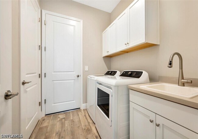 Building Photo - 4003 Pegasus Wy