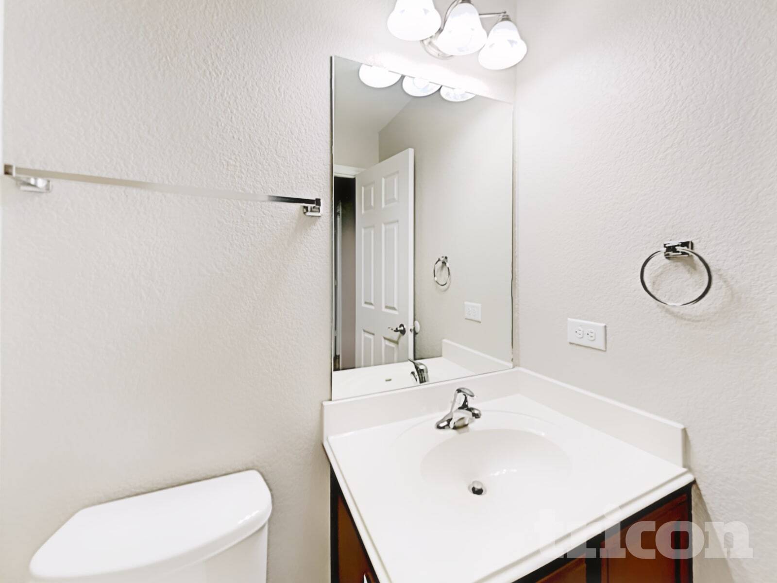 Building Photo - 3802 Bogie Way