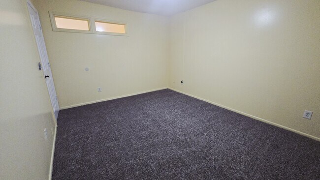 Building Photo - 1715 Bentley Blvd