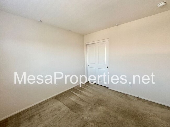 Building Photo - 6966 Madison Ln