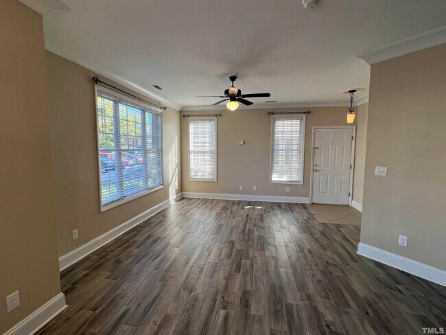 Building Photo - 2311 Kudrow Ln