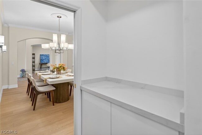 Building Photo - 5541 Harborage Dr