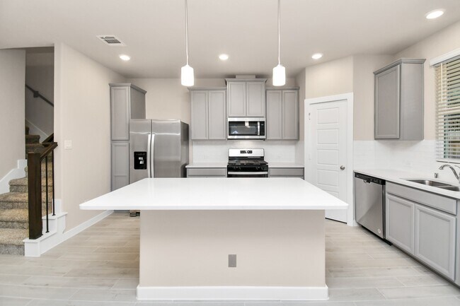 Building Photo - 8515 Rising Stream Dr