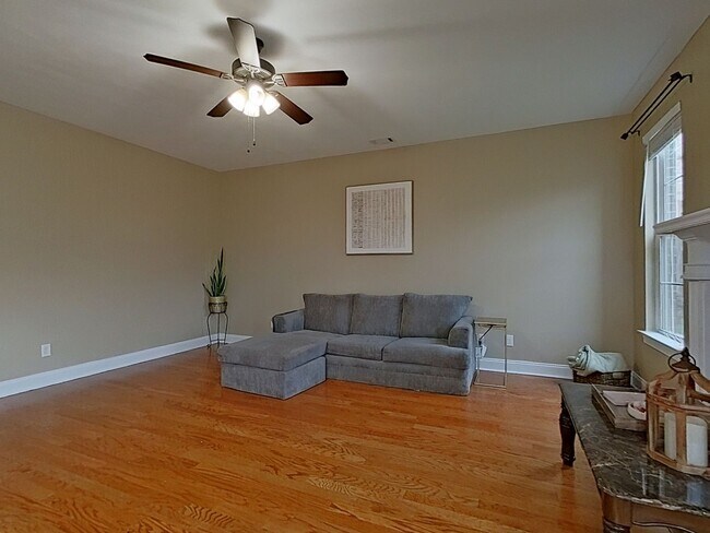 Building Photo - 4 bedroom 3 bath home- Pet Friendly- Grovetown GA