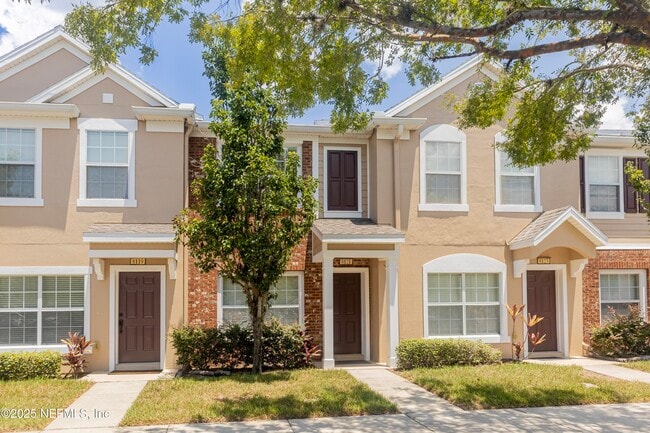 Building Photo - 8121 Summer Palm Ct