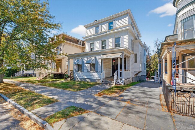 Building Photo - 49 S Hamilton St