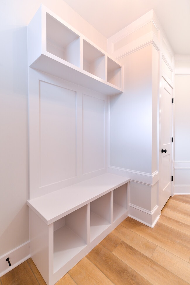 Building Photo - 4093 Elk Crk Ln