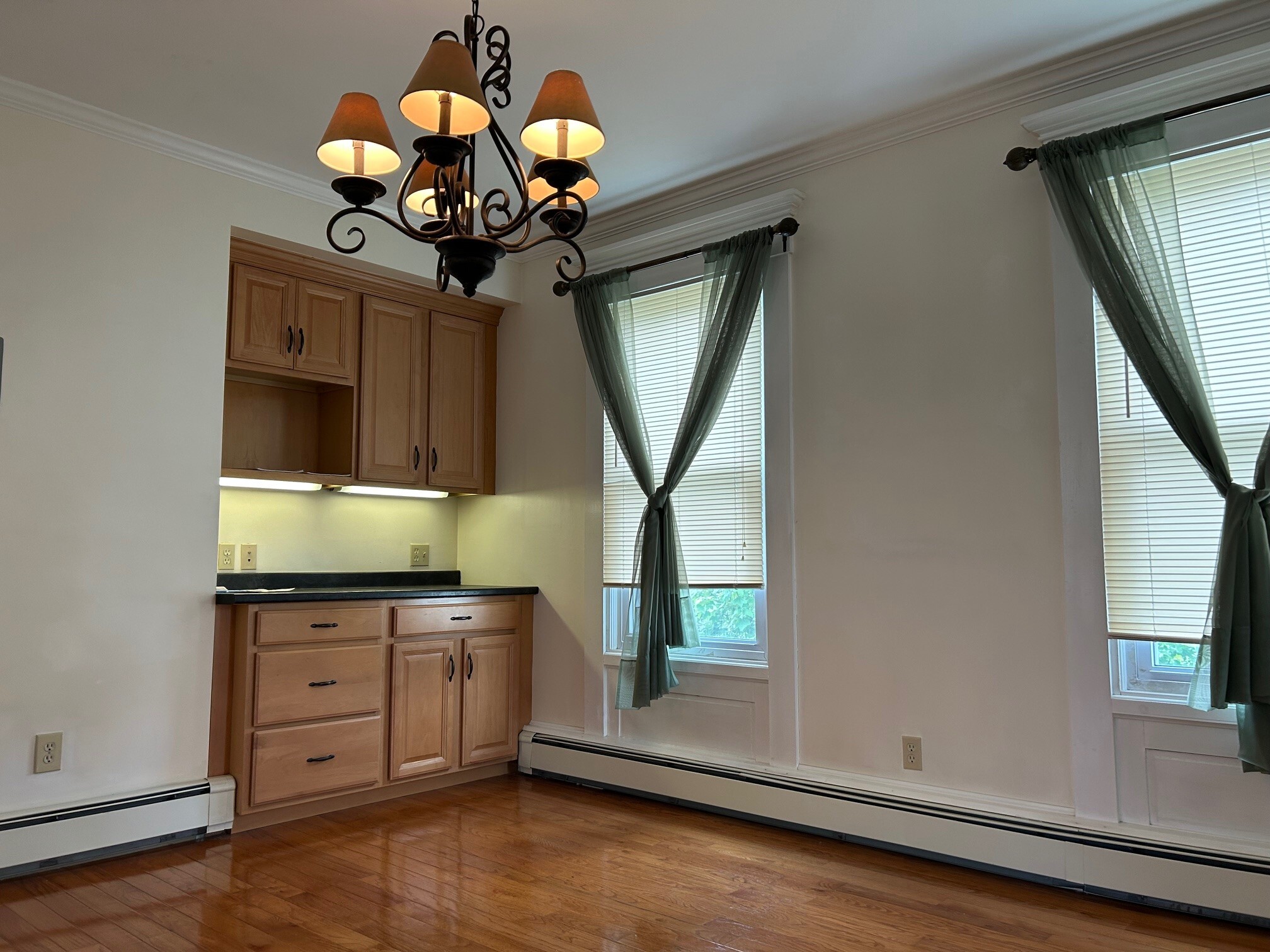 dining room - 177 Allen St