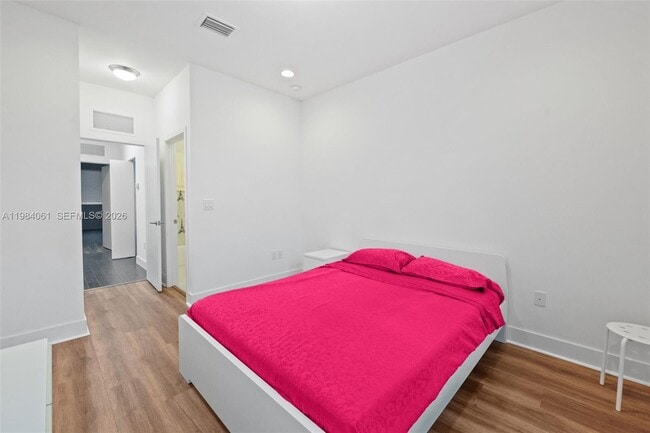 Building Photo - 2641 NE 212th Terrace