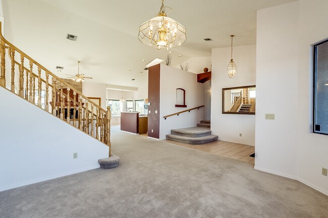 Building Photo - 5631 N Paseo Otono