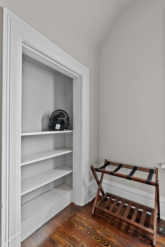 Building Photo - 4600 McPherson Ave