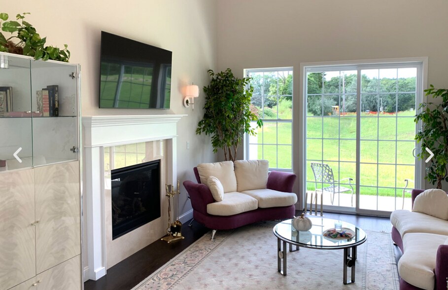 Building Photo - 35 Steven Cir