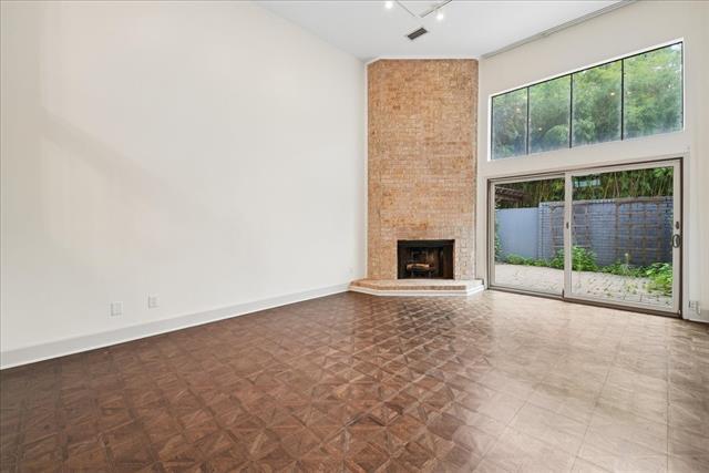 Building Photo - 3618 Gillespie St