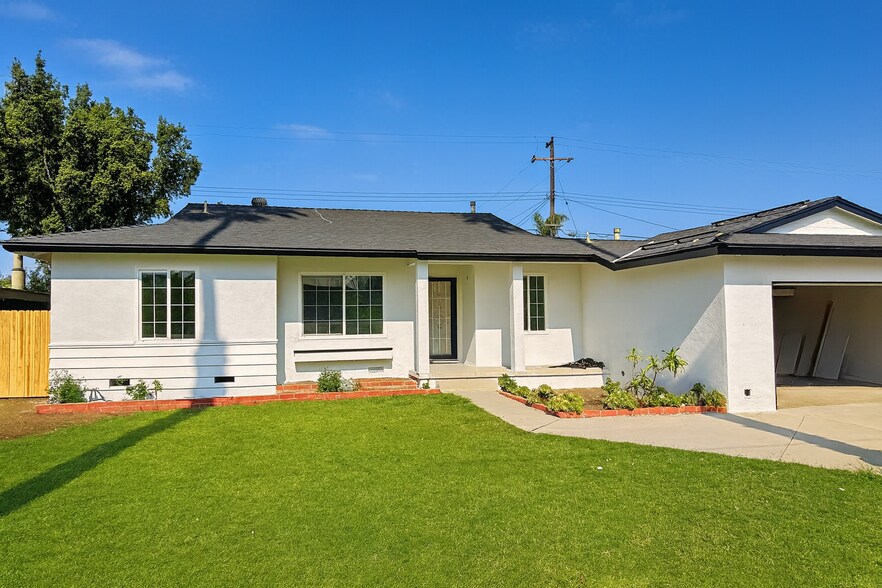 Primary Photo - 13311 Lucille St